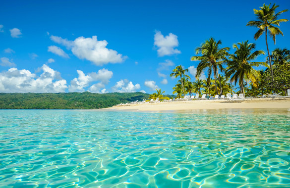 dominican-republic-samana-beach-beach-exoticism-istock_000011487535_large-2-585x380