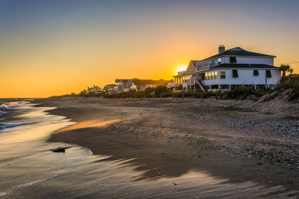 sunset-over-beachfront-homes-at-edisto-beach-south-carolina-shutterstock_230325928-2-585x390