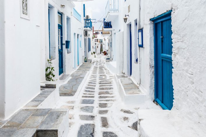 mykonos-streetview-greece-shutterstock_271297691-2