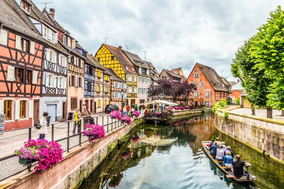 Bootsfahrt in Colmar Foto: istock.com/ Meinzahn