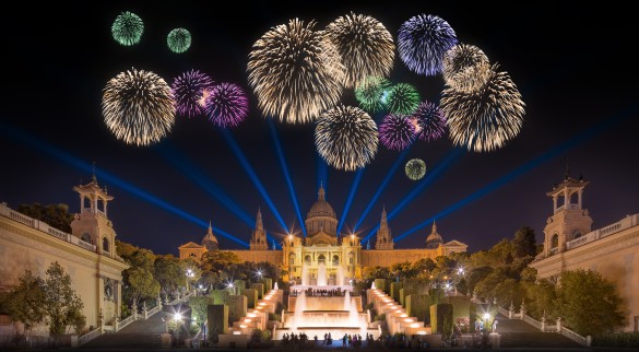 silvester-barcelona_spain_shutterstock_340877138-585x322