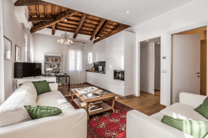 HG-Airbnb_venedig_rustikal2-1-1
