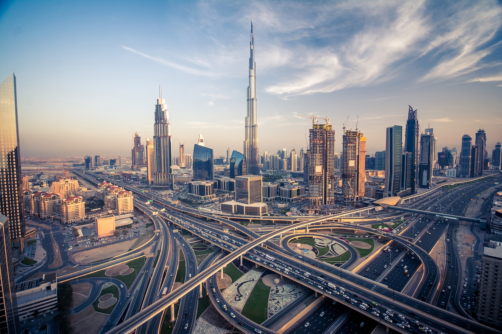 Dubai skyline with beautiful city close to it's busiest highway on traffic_shutterstock_429620146