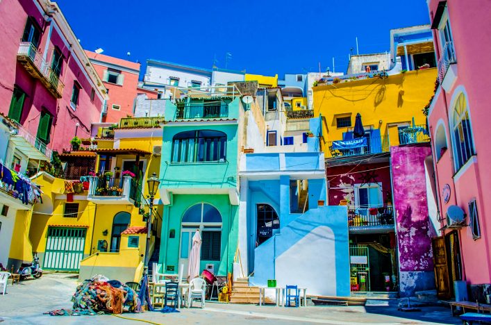 italian-island-procida-is-famous-for-its-colorful-marina-shutterstock_308143112-editorial-only-pavel-dudek-2