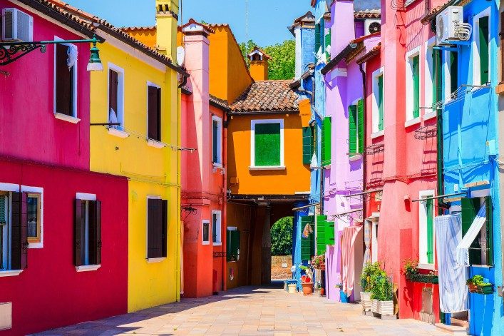 bunte-burano-venedig-istock_68286345_xlarge-2