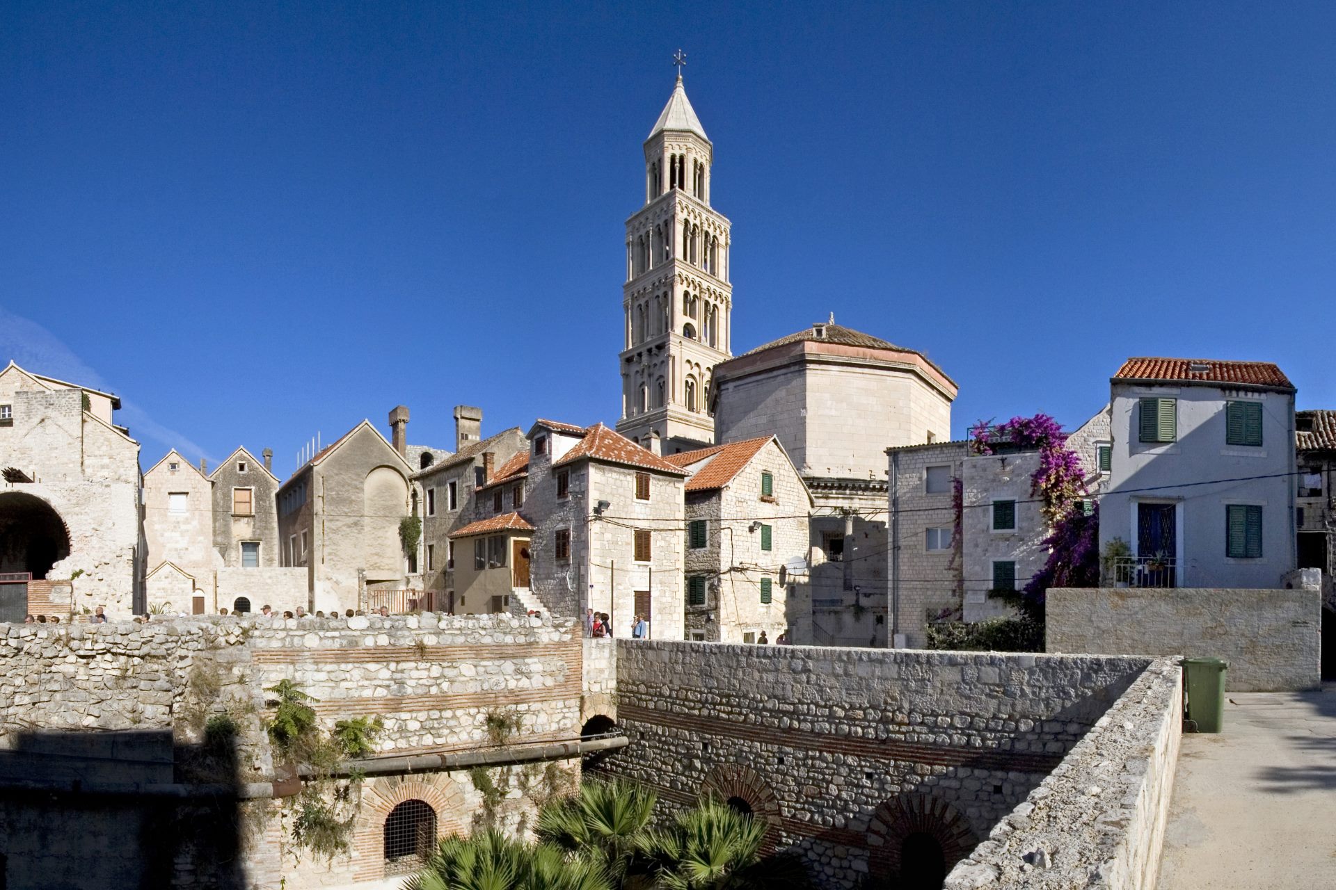 Ansicht der Altstadt von Split mit dem Diokletianpalast in Kroatien
