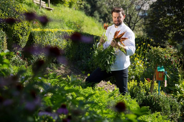 Gemüse-aus-dem-Garten-c-Oststeiermark-Tourismus-Bernhard-Bergmann-28