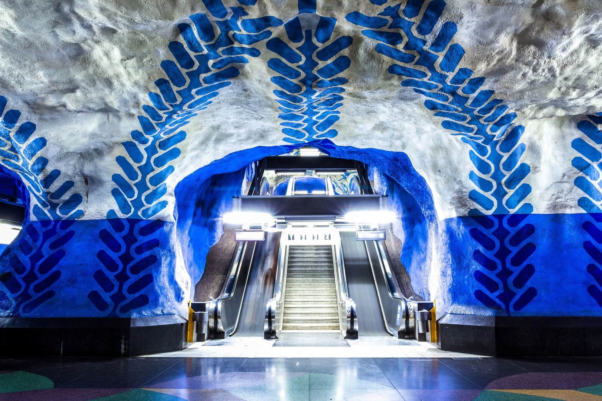 Die Metrostation in Stockholm ist sehr künstlerisch
