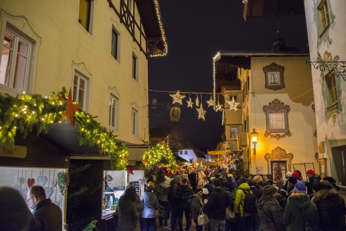 St.-Johanner-Weihnachtsmarkt-cHannes-Hofinger