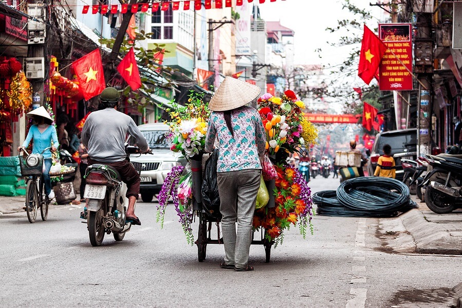 Strassenverkäufer in Hanoi
