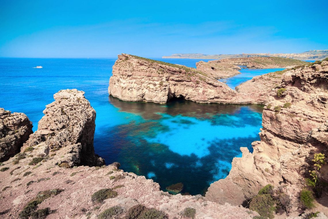 comino_island_malta_shutterstock_359795516
