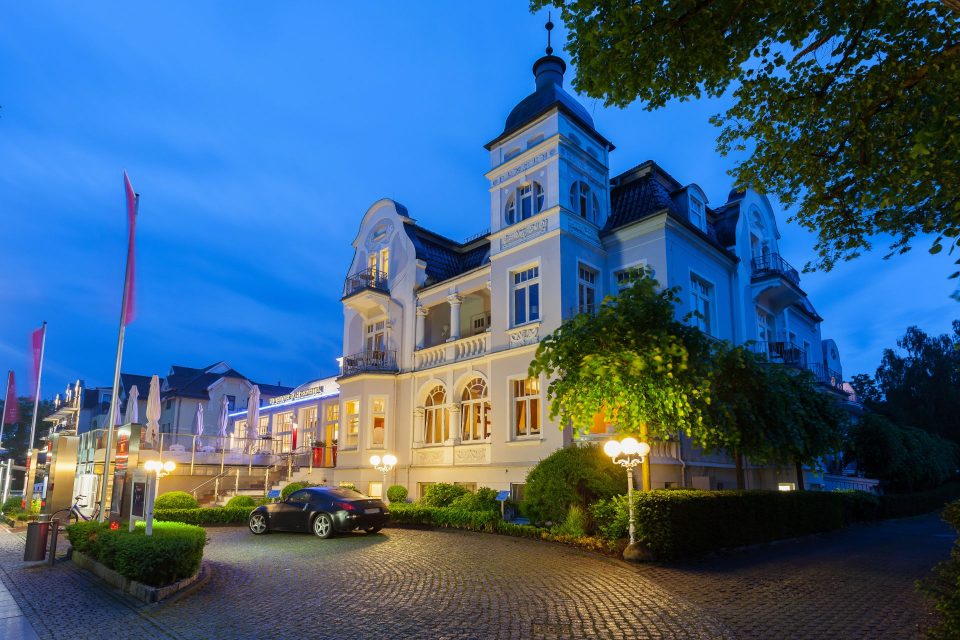 5 Tage im Hotel Vier Jahreszeiten Kühlungsborn ab 387 CHF | Holidayguru