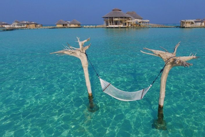 Hängematte im Indischen Ozean, Soneva Jani auf den Malediven