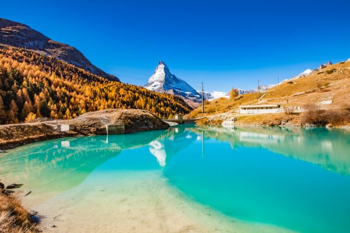 moosjisee_shutterstock_1265549764