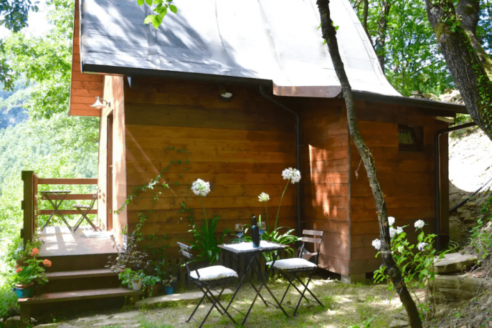 HG-Airbnb_Baumhaus-Italien-Romantic1-1