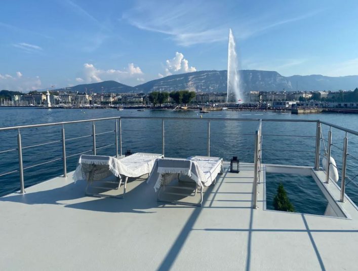 HG-Airbnb_Hausboot-Schweiz2