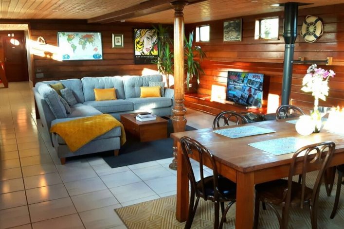 airbnb_irland_hausboot_f6df00ba-ab9e-4e54-ae27-2452720647f9_900x600