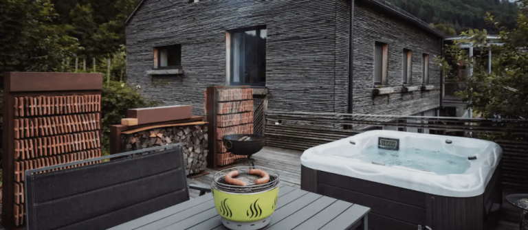 HG-Airbnb_Ramsau-Kalkberg-Whirlpool-1
