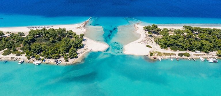 strand_Glavokavos_GettyImages-1225349561-1-1